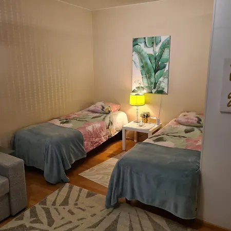 شقة Rauhallinen Huippusijainnilla